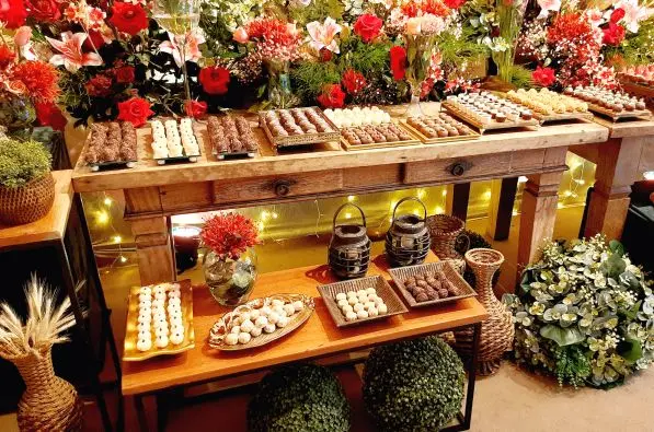 Mesa de Doces do Cerimonial Allegro - Decoração